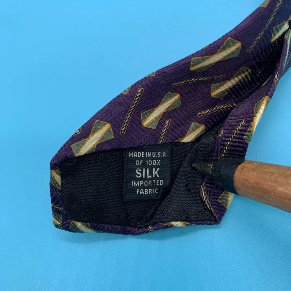 Etienne Aigner Men's Purple Geometric Regal‎ Silk Classic Tie